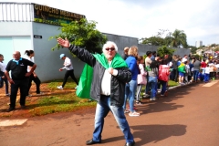 Adilor Matté  mostrando civismo no Desfile Pátrio